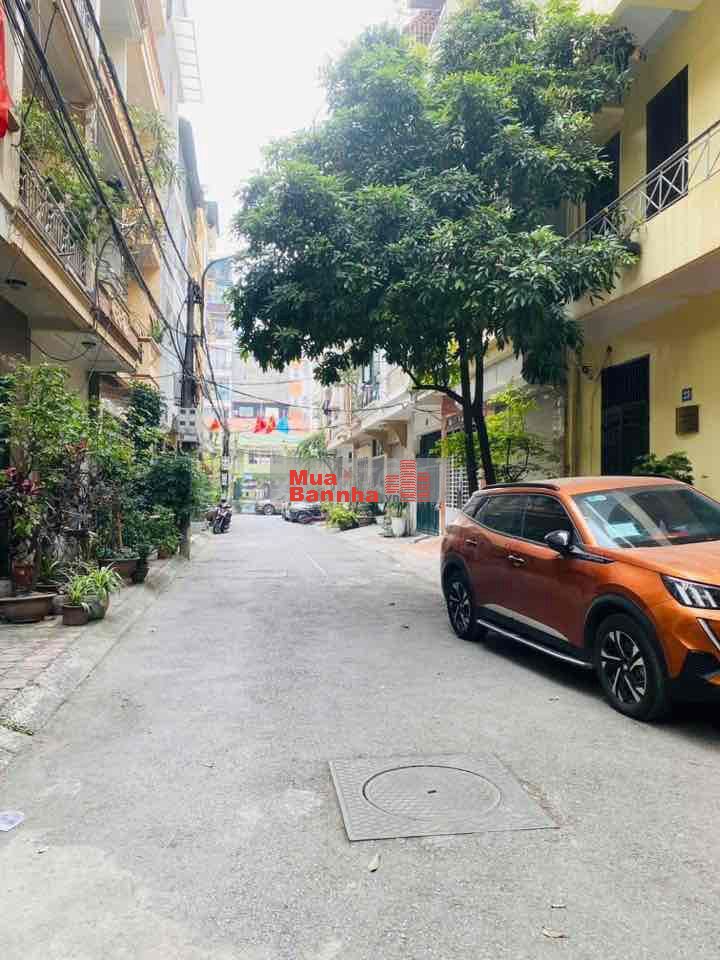 Nhà Đẹp Dịch Vọng-Cầu Giấy 140m,MT8m,Oto Tránh,Vào Nhà,Thang Máy Xịn