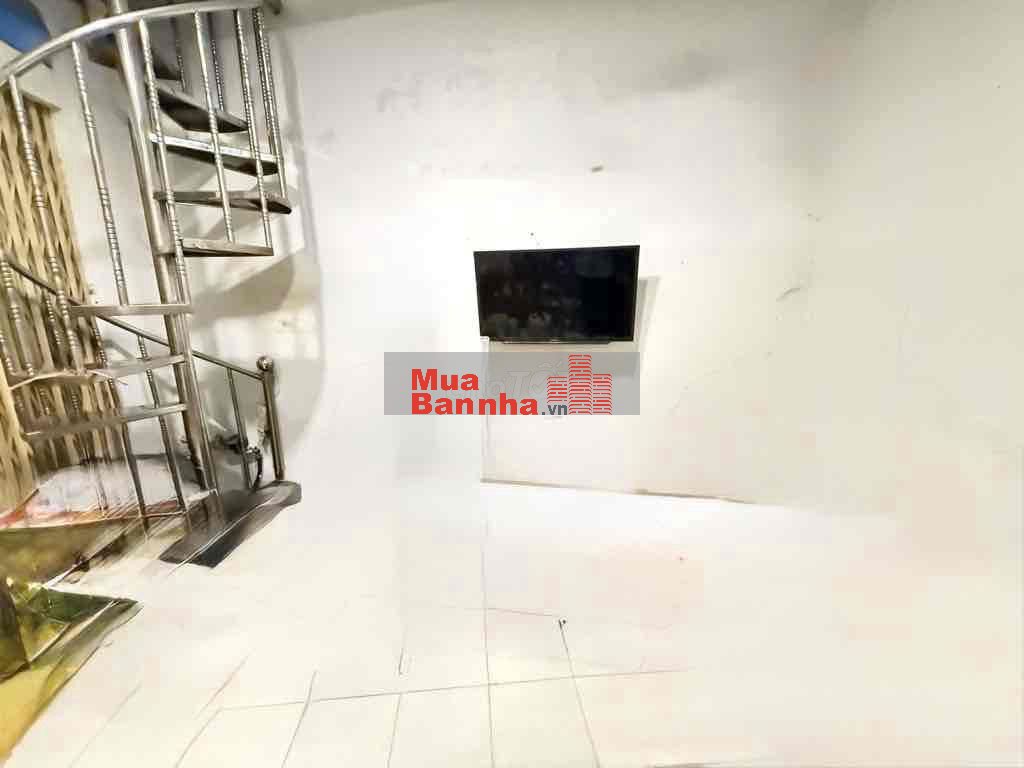 NHÀ 1.6 TY GÒ VẤP P 10 20M2 3,5x6