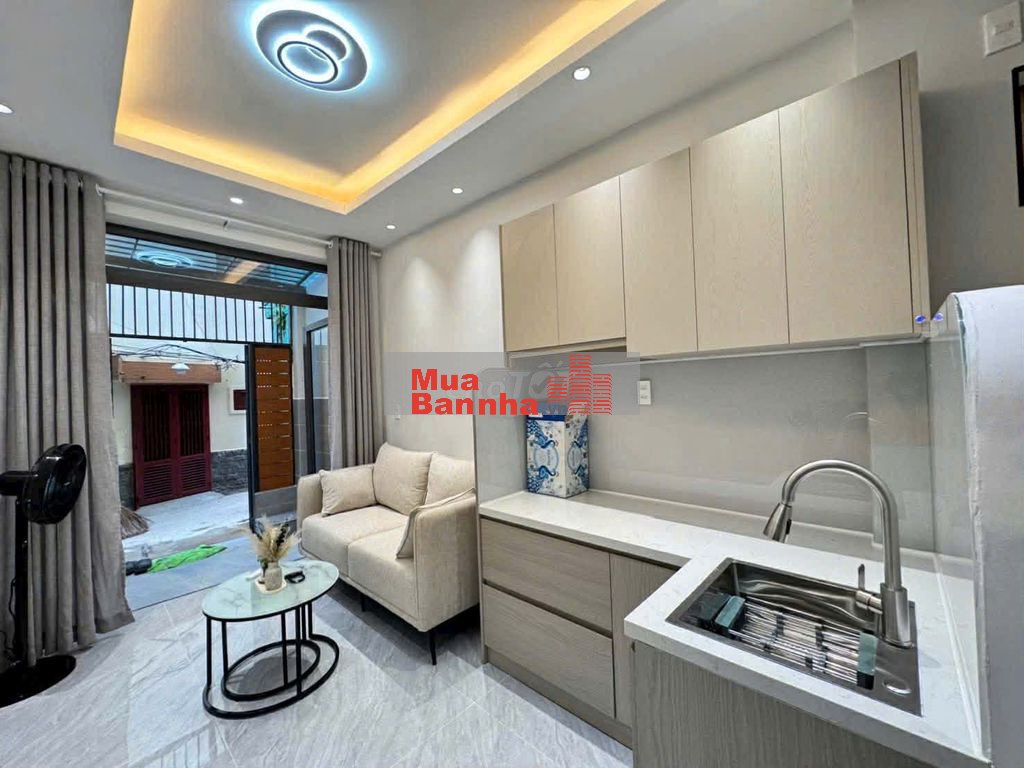 BÁN NHÀ Sát Mặt tiền Phan Đình Phùng, Phú Nhuận