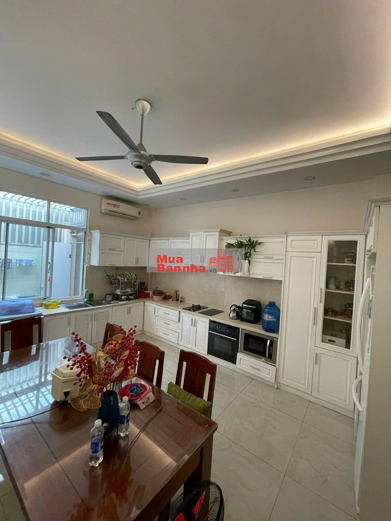 BÁN NHÀ ĐẸP 3 Tầng, 4.5m x 20m, Đường 12m Đặng Thùy Trâm, Bình Thạnh