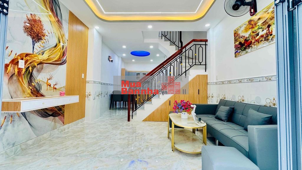 Nhà 4 x 10- 1 lầu Đường Hà Huy Giáp Full Nội Thất Mới Tinh Q12