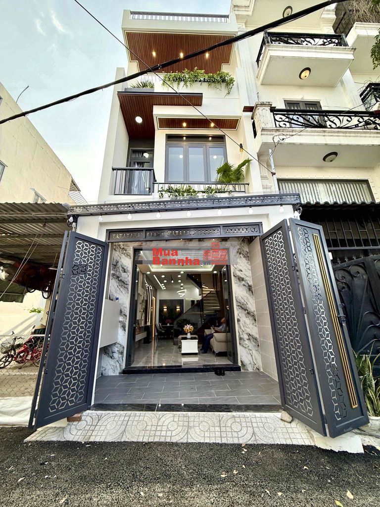 Nhà Bên Trường Học Đường Thông, DT:4x13.5M, Trệt, 2 Lầu, 3PN, Sân thg