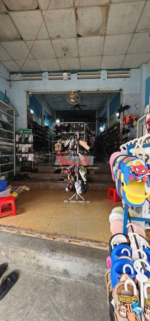 Bán gấp nhà mặt tiền kinh doanh ngay suối Tiên, quận 9, giá 5,5 Tỷ