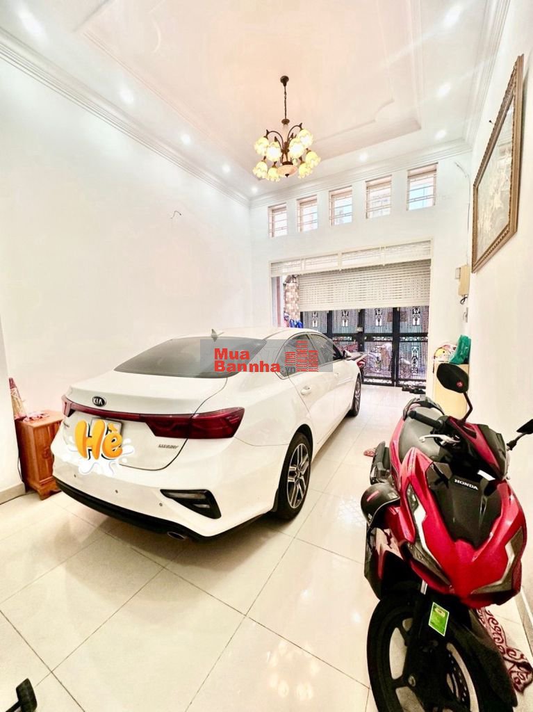 Hẻm xe hơi 6m Nguyễn Hồng Đào 4 tầng 60m2 có gara oto 70m ra mặt tiền