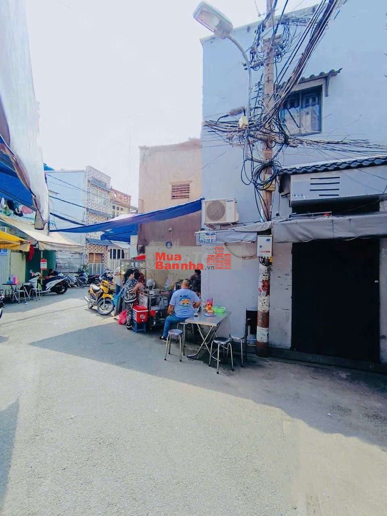 BÁN NHÀ HUỲNH VĂN CHÍNH,TÂN PHÚ,NGANG 3M,DTSD 30M2,HẼM XE HƠI THÔNG