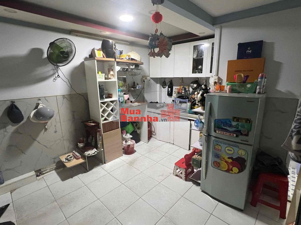 bán nhà q10, 3 tầng sổ hồng 2tyxx