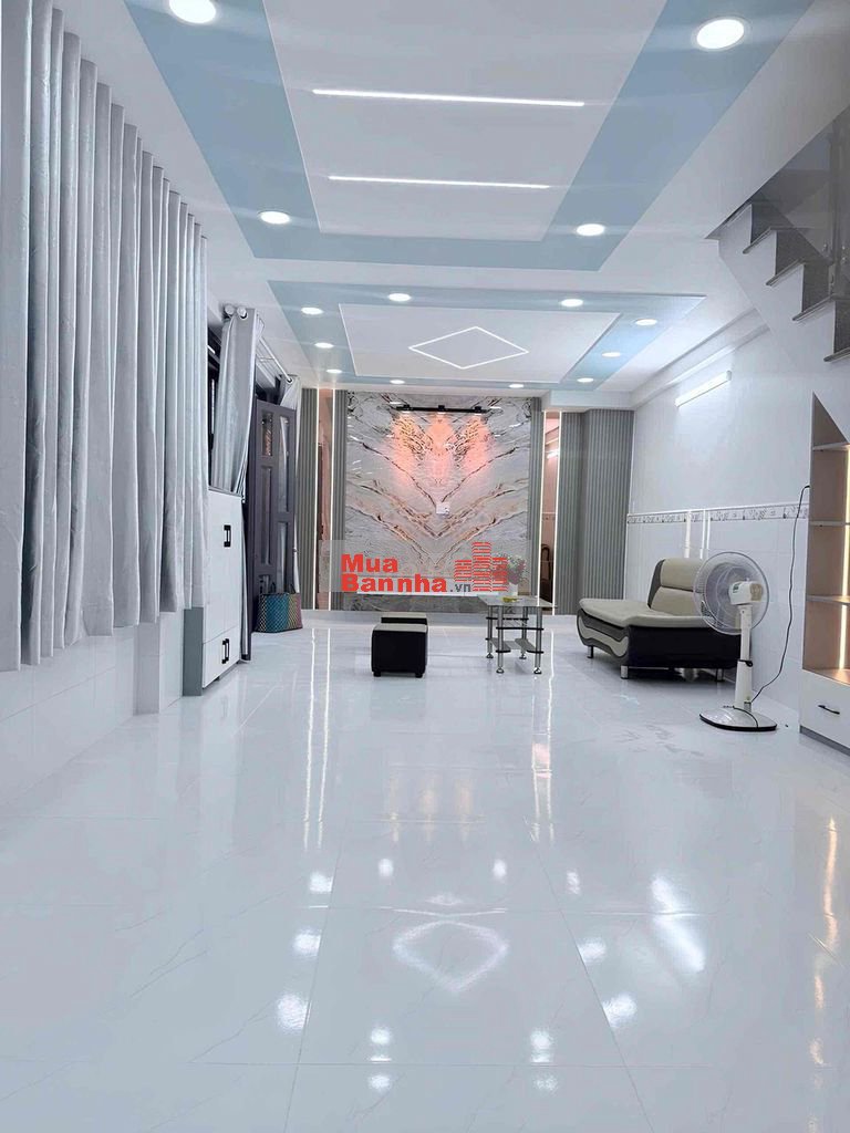 2 Tầng Đúc Bê Tông Cốt thép- 2PN 2 wc,Cạnh Phan Anh ,Lê Văn Quới