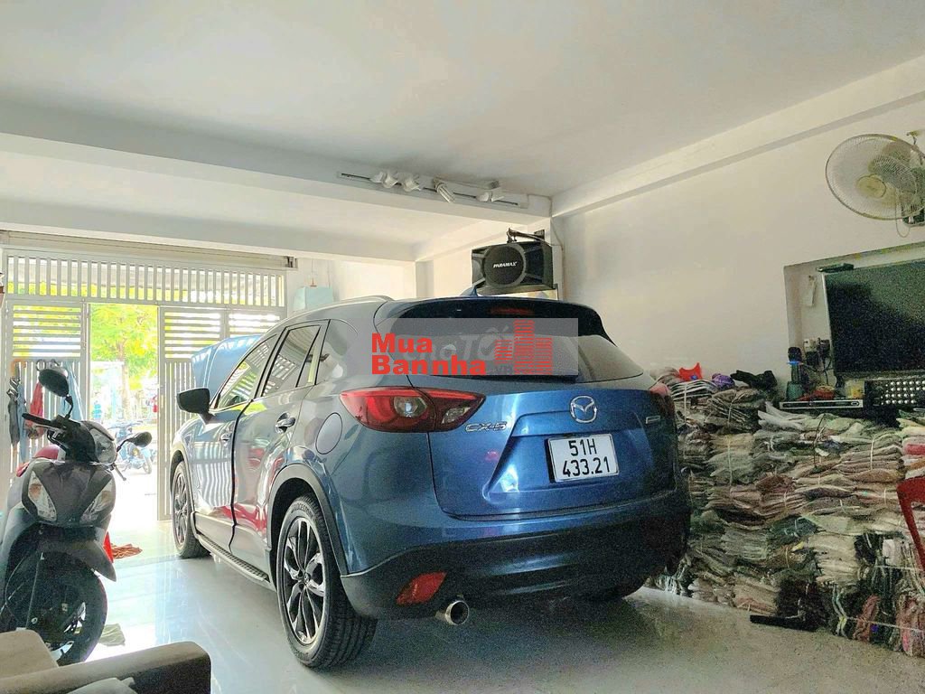 Bán nhà hẻm 8m xe hơi 69m2 giá rẻ