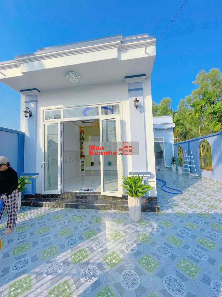 Nhà mới Căn Góc. ngang 8m. Tương Bình Hiệp , sân 3 oto