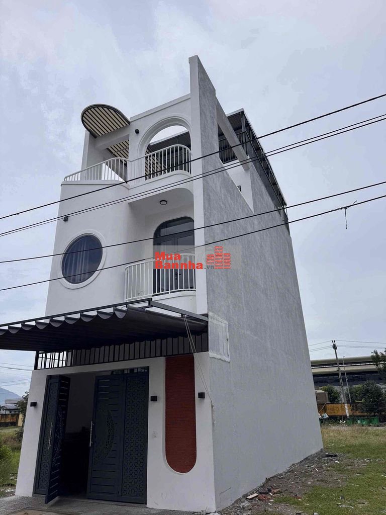 💥Bán Nhà Nhà mặt Tiền 3.5 Tầng Xuân Thiều 37 , Liên Chiểu