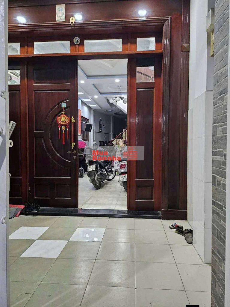 HẺM XH HẬU GIANG NGAY CHUNG CƯ HIM LAM CHỢ LỚN