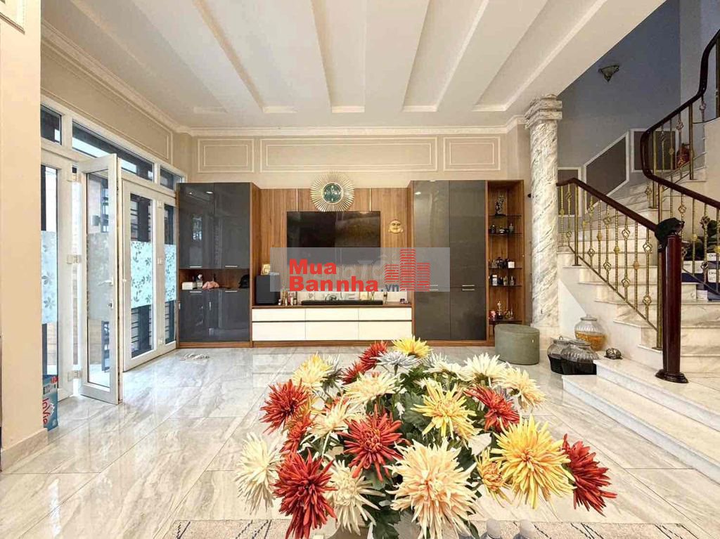 Villa Võ Thị Sáu Q1 ngay công viên Lê Văn Tám 28.5 tỷ TL