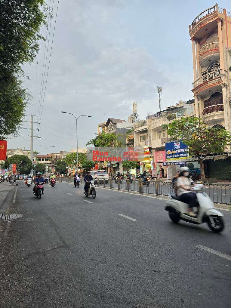 BÁN NHÀ Q11 - HỒNG BÀNG - 2 TẦNG - SÁT HẺM ÔTÔ -GẦN 3/2