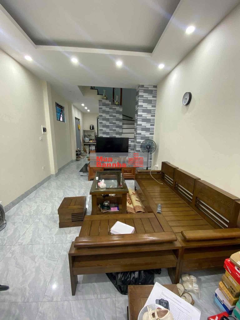 Tầm 3 tỷ có nhà đẹp Định Công Thượng-Oto đỗ cửa-Lô góc-36m*3T;3N