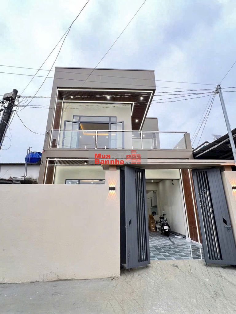 Xuất Hiện Căn Biệt Thự Sổ Riêng Thổ Cư Giá Cực Rẻ Gần KDL Bửu Long