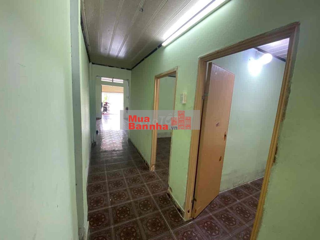 bán nhà gần trung tâm hội nghị bến cát