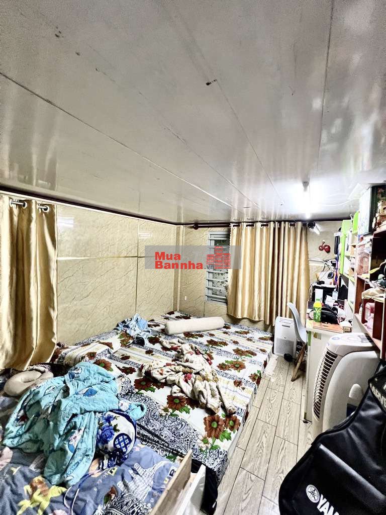 NHÀ MẶT TIỀN CỰC ĐẸP ĐƯỜNG HỒNG BÀNG QUẬN 6 CÒN MỚI