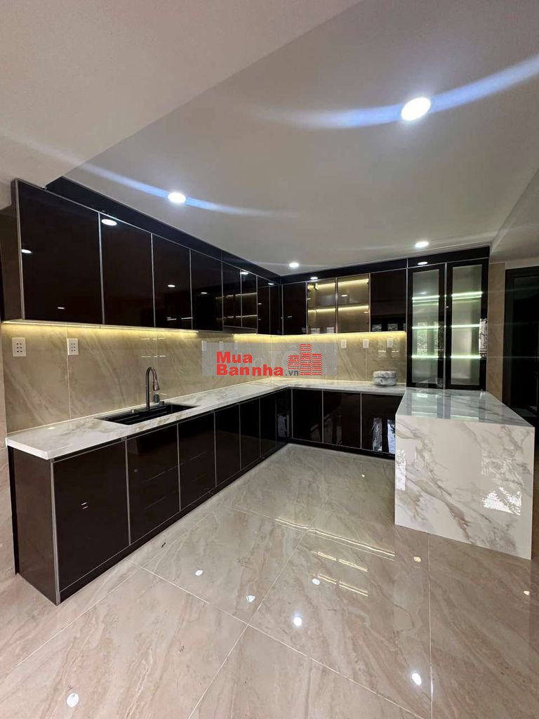 NHÀ HẺM XE TẢI QUAY ĐẦU NGANG 8M AN BÌNH