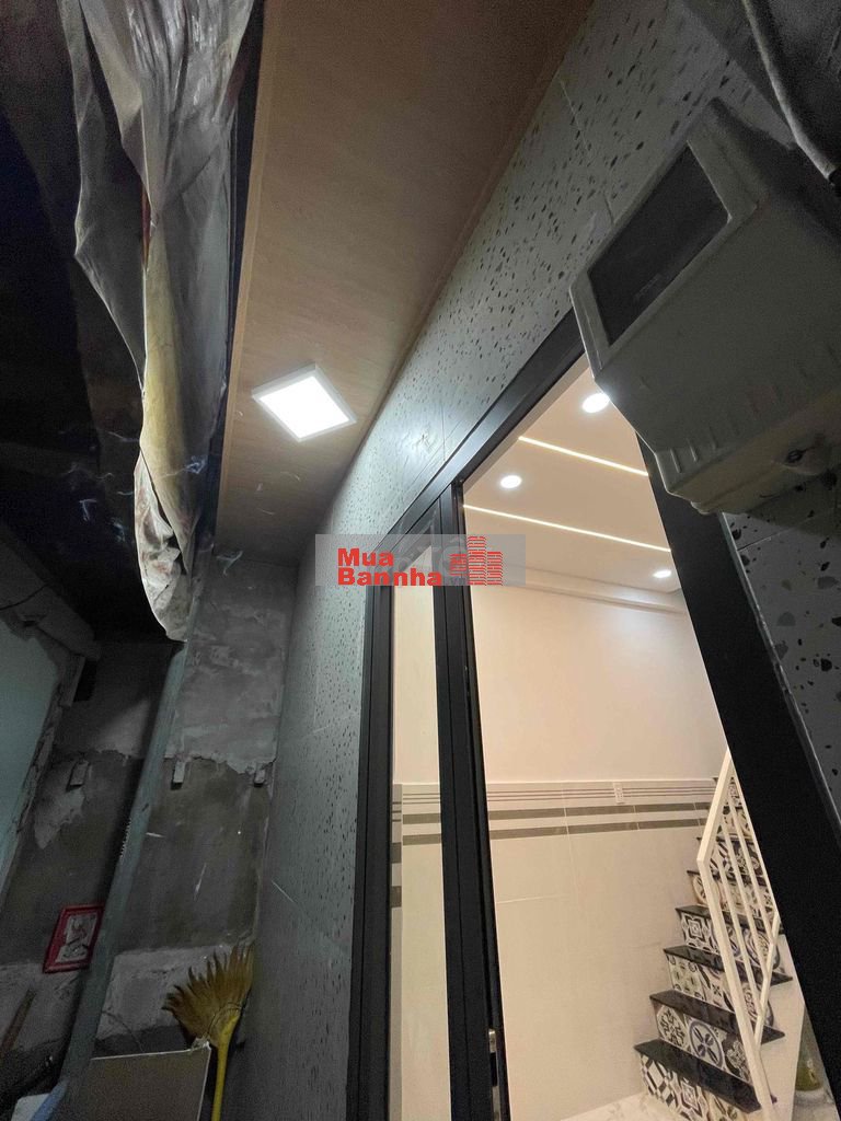 🔥 CHiNH CHỦ GỬI BÁN. HOA Hồng NHẬN Đủ 30 Triệu NHÀ NHỎ PHÂN KHÚC 1Tỷ