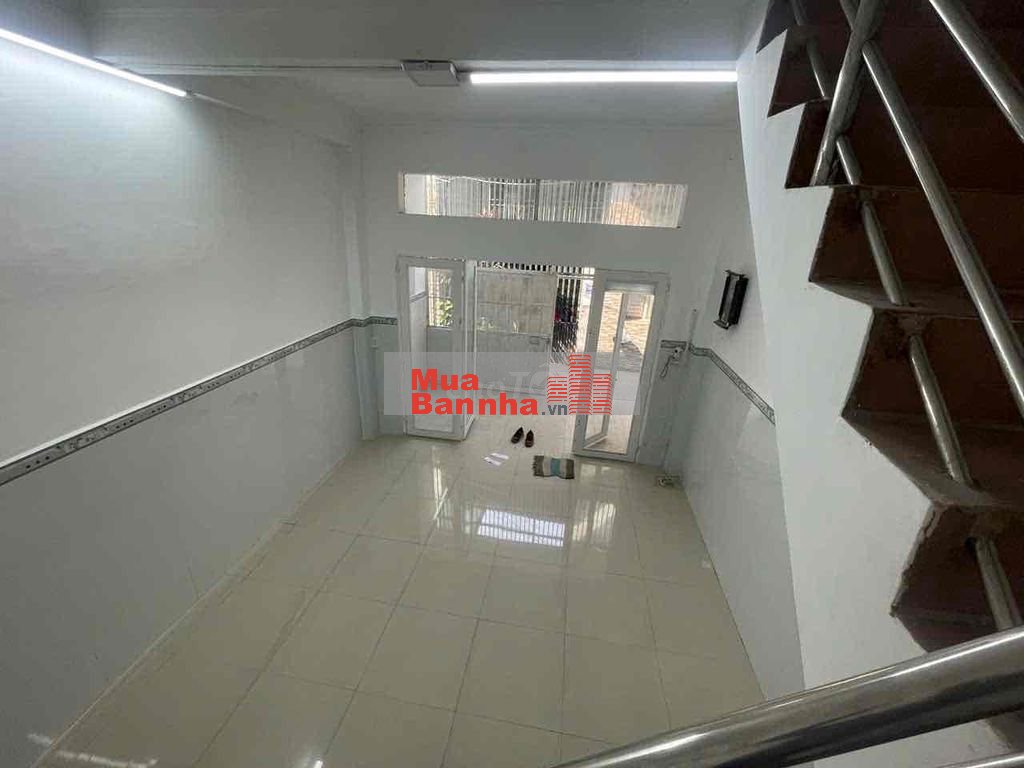 gấp bán 2 tầng- ngay cầu ông dầu- gần bình thạnh
