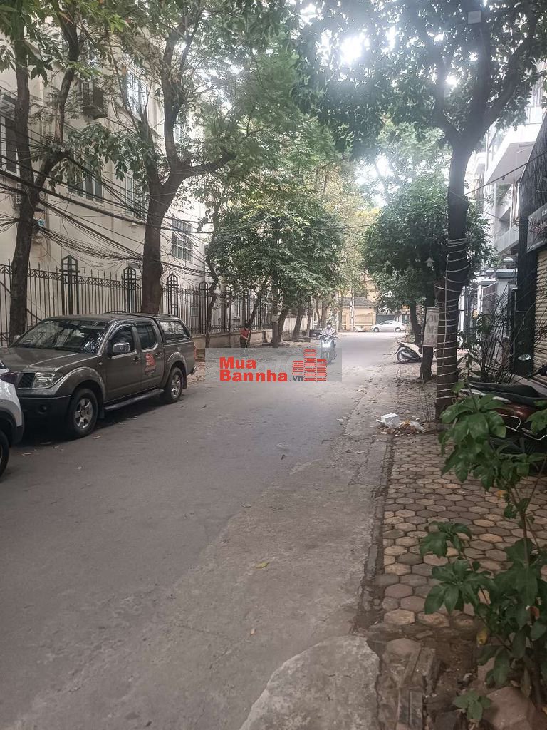 Nhà Phố Huy Du, vỉa hè,ôtô tránh .Dân trí cao.56m2- 24 tỷ.