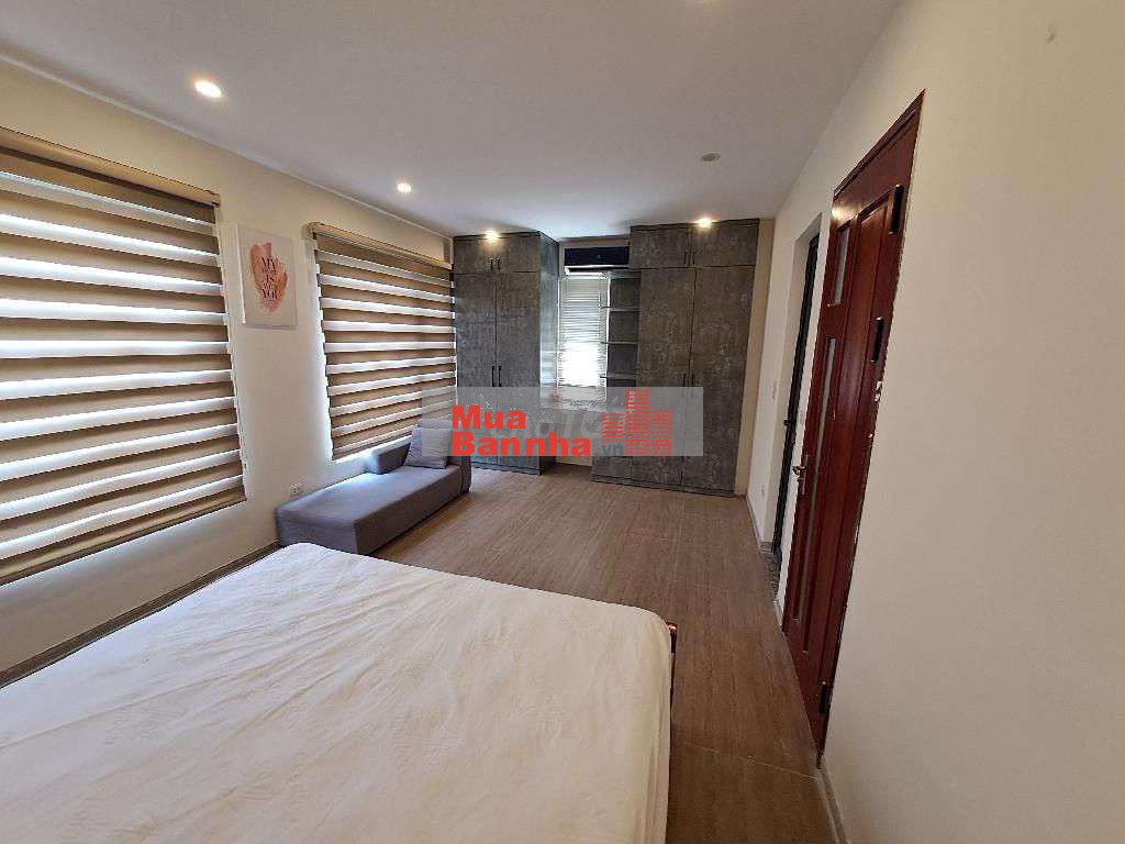 Bán nhà La Nội , 5 tầng dân xây. An ninh tốt - 5,8 tỷ.