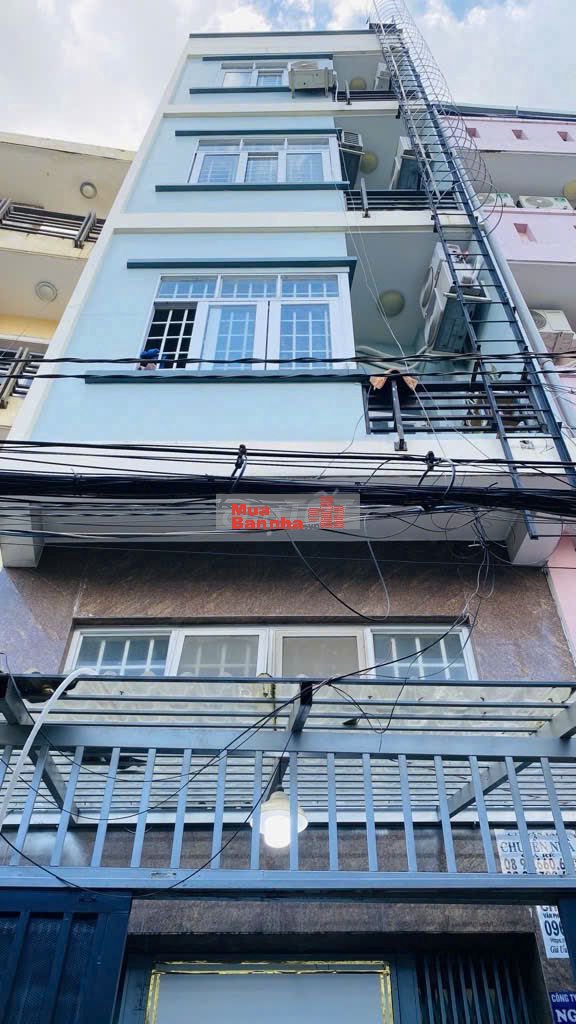 hẻm xe tải - gần mặt tiền - diện tích khủng - nở hậu - chdv 26 phòng