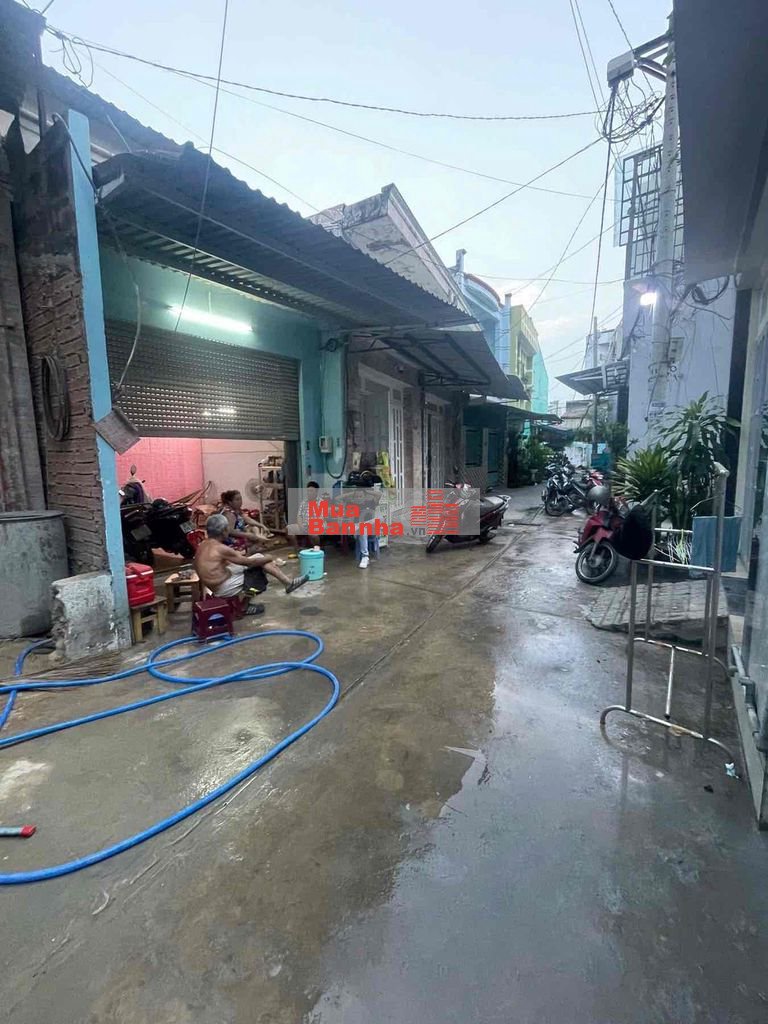 Bán nhà mới xây giá 7.7 tỷ