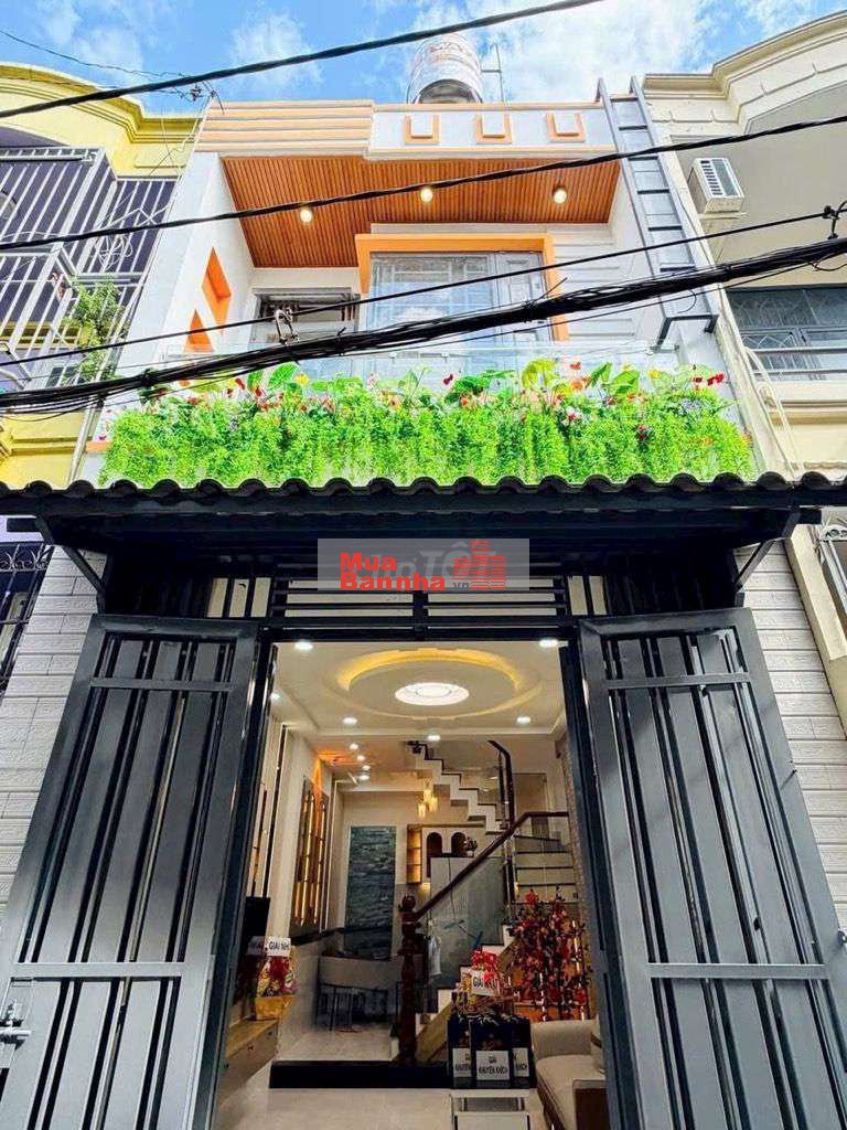 Nhà đẹp 2 tầng vào ở ngay . Dt 35m2 . Giá chỉ 4,88 tỷ