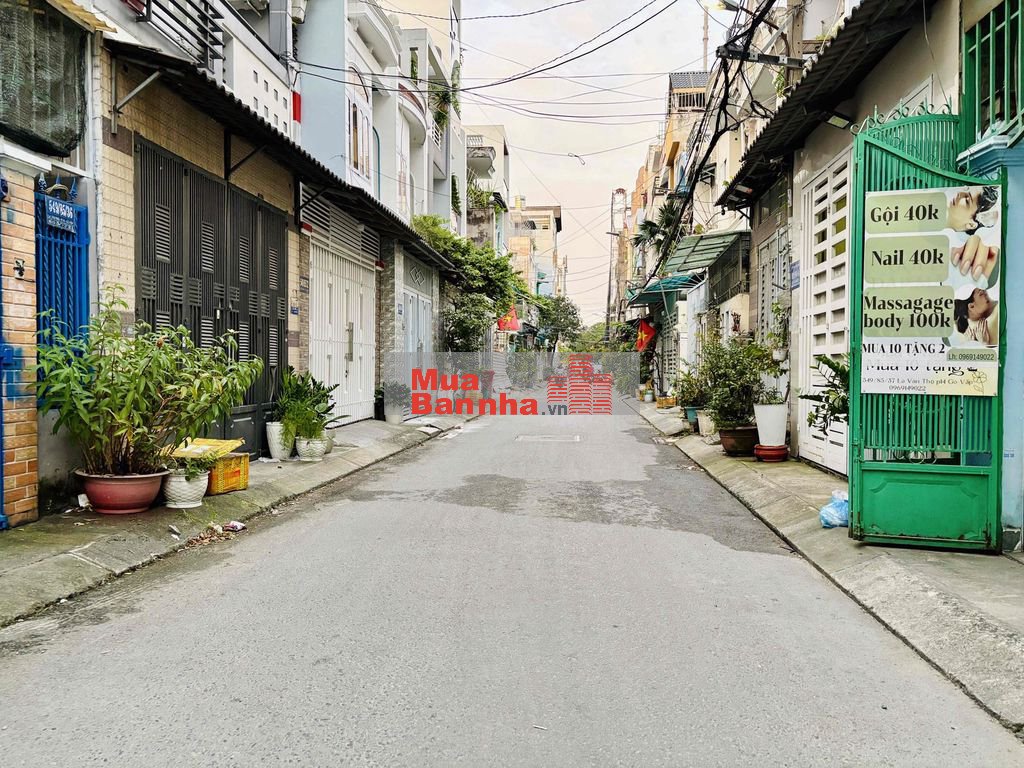 MỚI LENG KENG VÀI BƯỚC RA HẺM Ô TÔ TRÁNH THÔNG TỨ TUNG CHỢ THẠCH ĐÀ