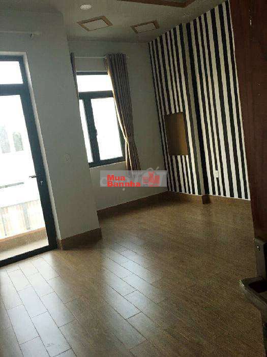 Bán nhà phường Phú Hữu vị trí đẹp pháp lý rõ ràng an ninh đông đúc