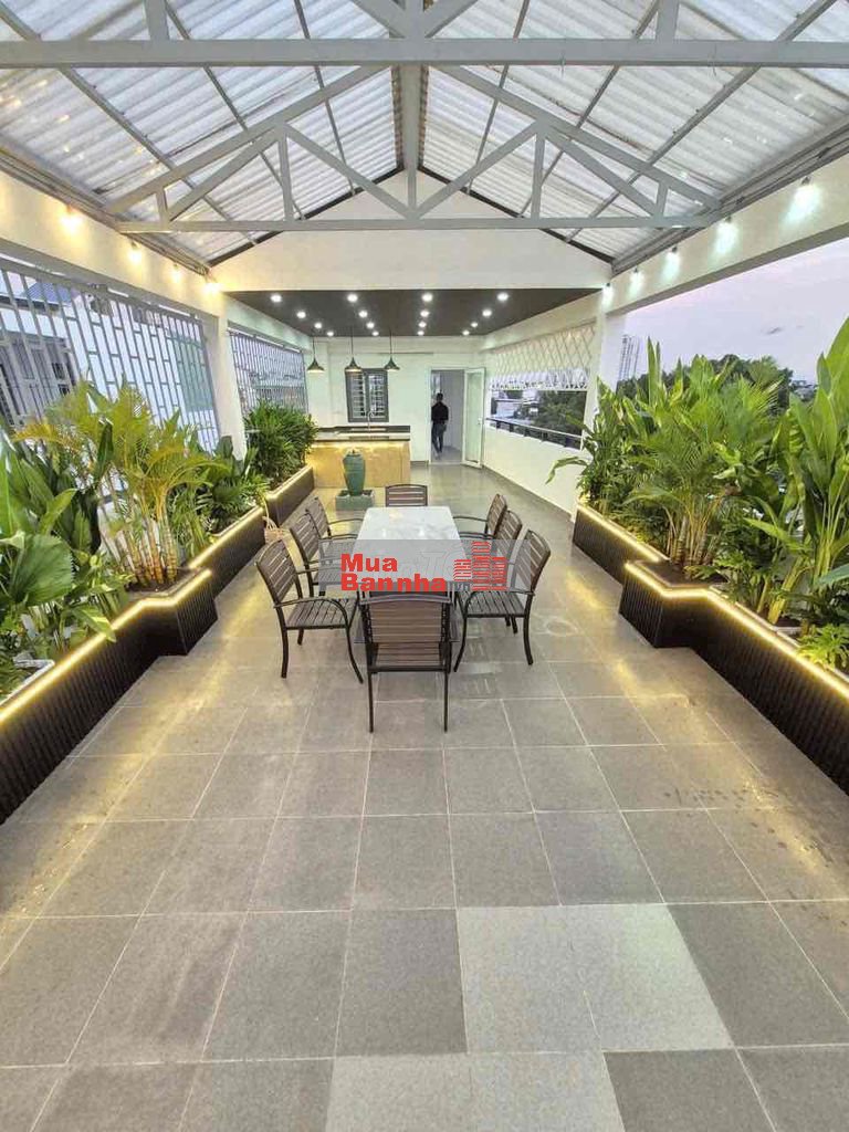 🏡 BÁN NHÀ TO RỘNG 4 TÂNG SÂN THƯỢNG 7 P.NGỦ _ DT 111m2 _ HẺM XE HƠI 🚗