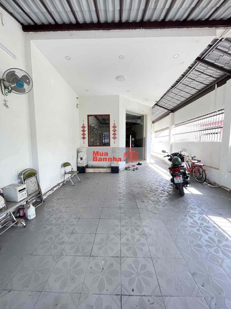 Nhà Bán giá đã giảm chào (5,5x27)3 tầng