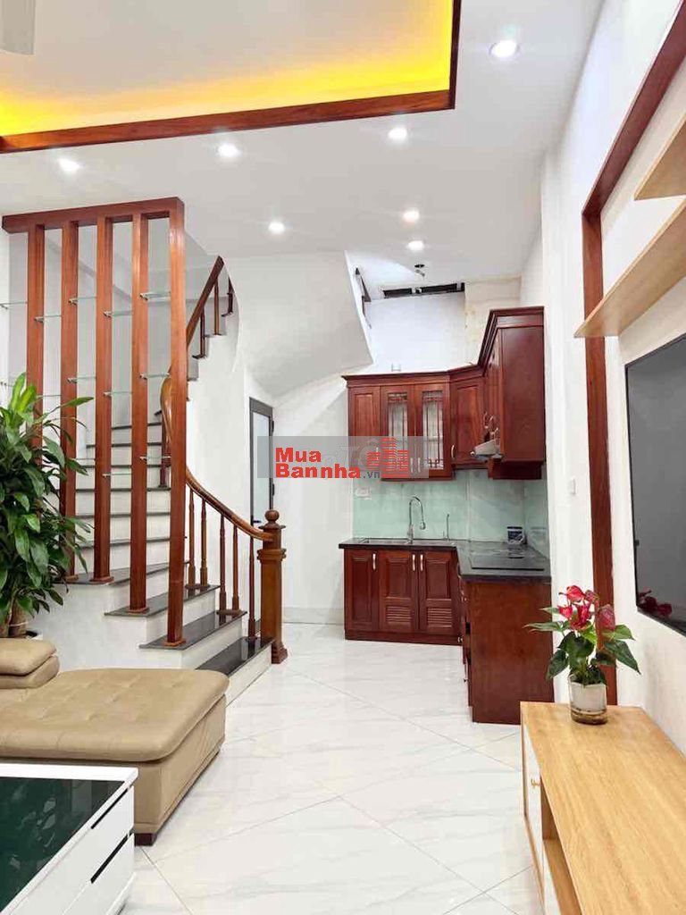 NHÀ PHỐ MINH KHAI SIÊU PHẨM ĐẸP LONG LANH Ở NGAY.