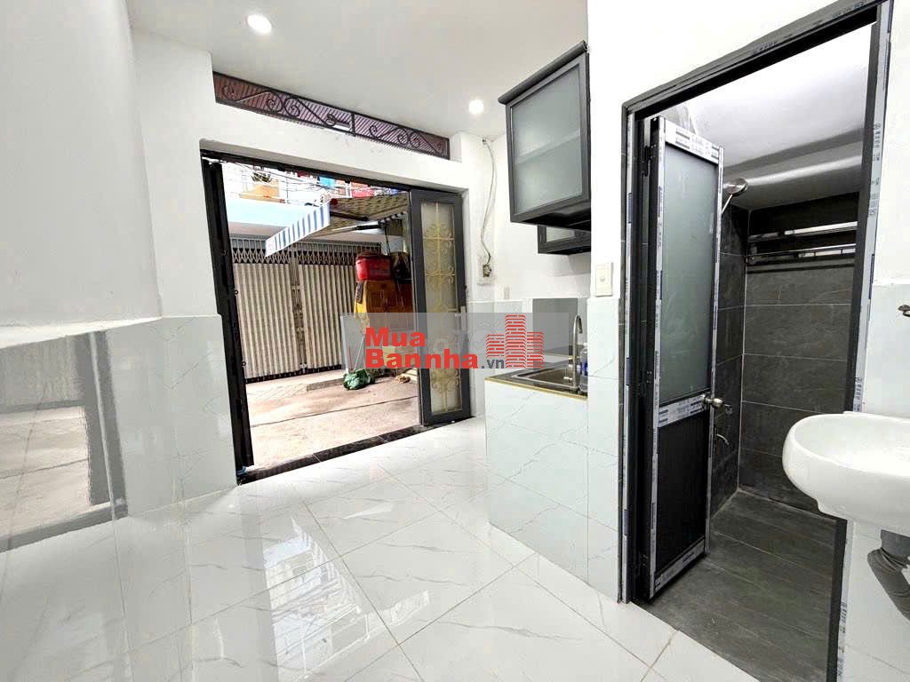 NHÀ MỚI Ở NGAY - ĐƯỜNG VƯỜN LÀI - CHỢ TÂN HƯƠNG - 3.5 TỶ