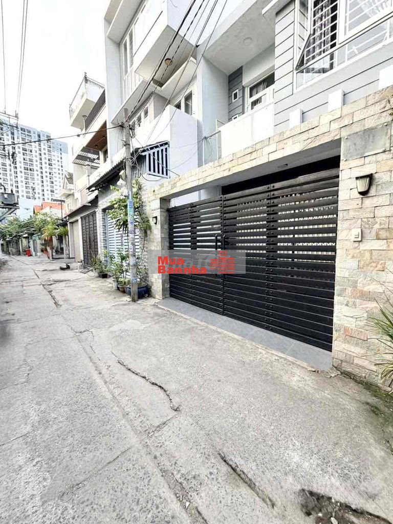 HẺM XE HƠI THÔNG - LÂM VĂN BỀN - QUẬN 7 - NHÀ 2 TẦNG -NGANG BỀ THẾ 5M