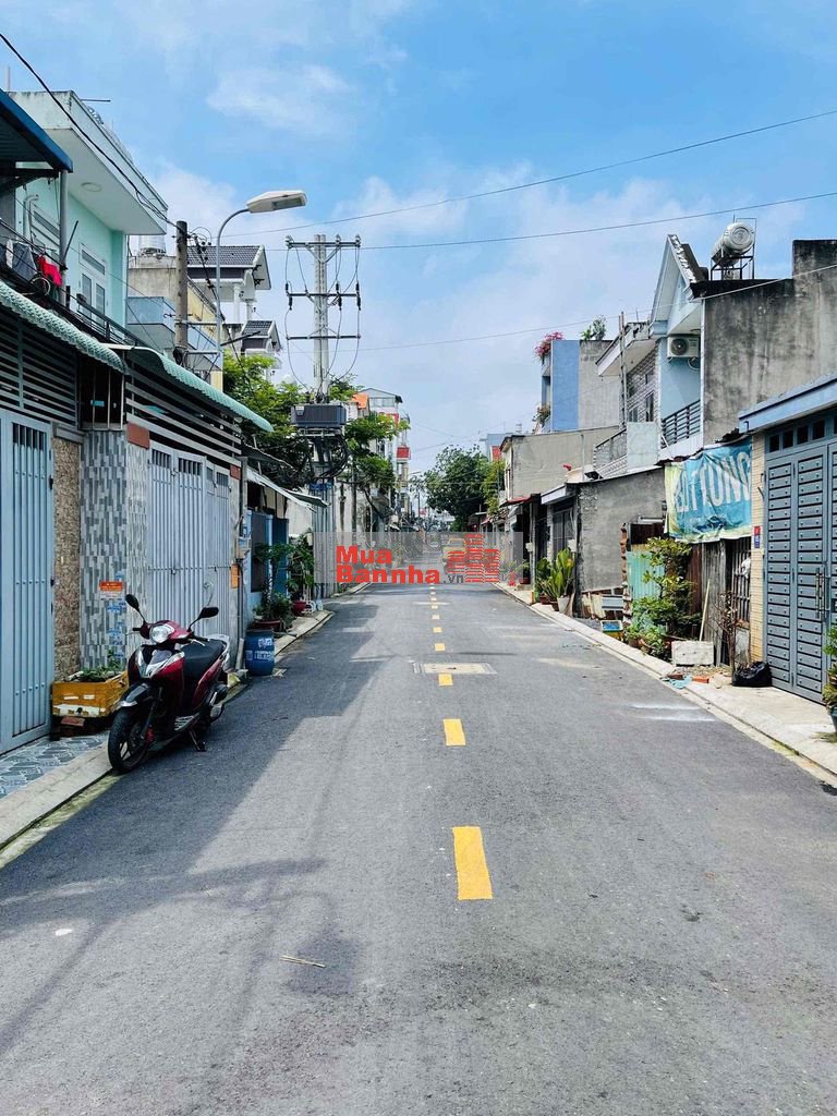 BÁN NHÀ TRỆT + 1 LỬNG ĐẸP – VÀO Ở NGAY – Đ. THỚI AN 10 - 2 TẦNG - 50m2