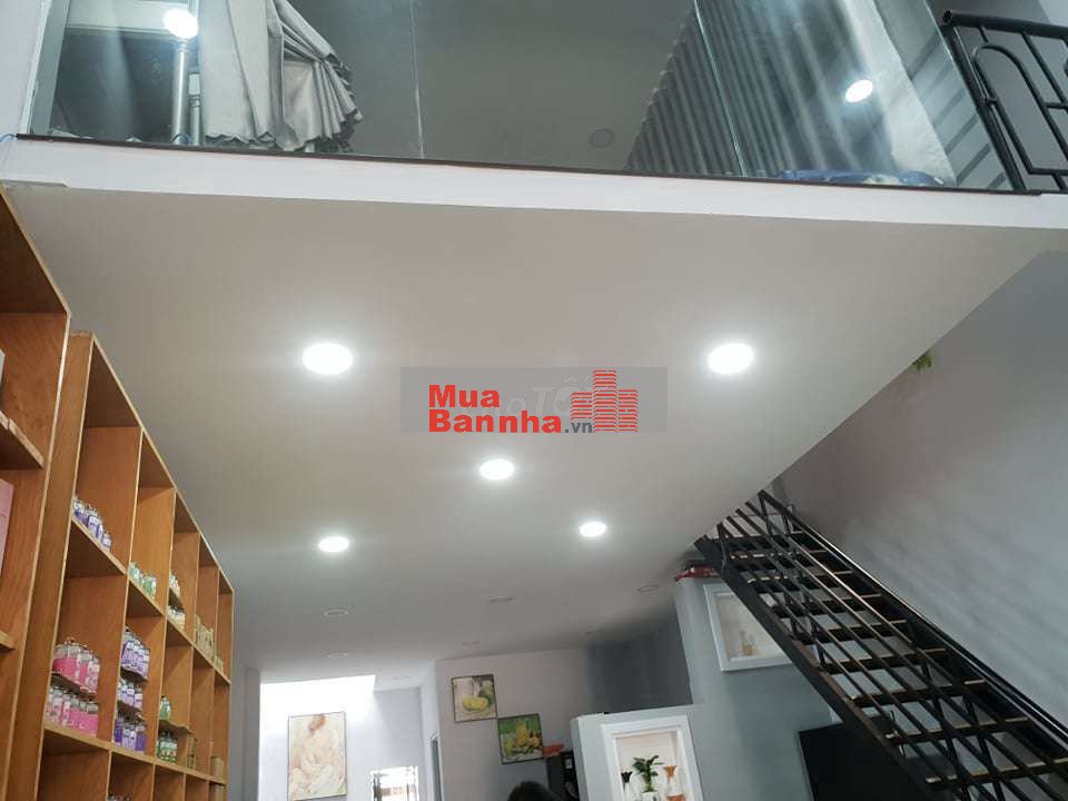 Nhà QH cây xanh hơn 20n được gọi là khu đất vàng tại Trần Thị Năm Q12