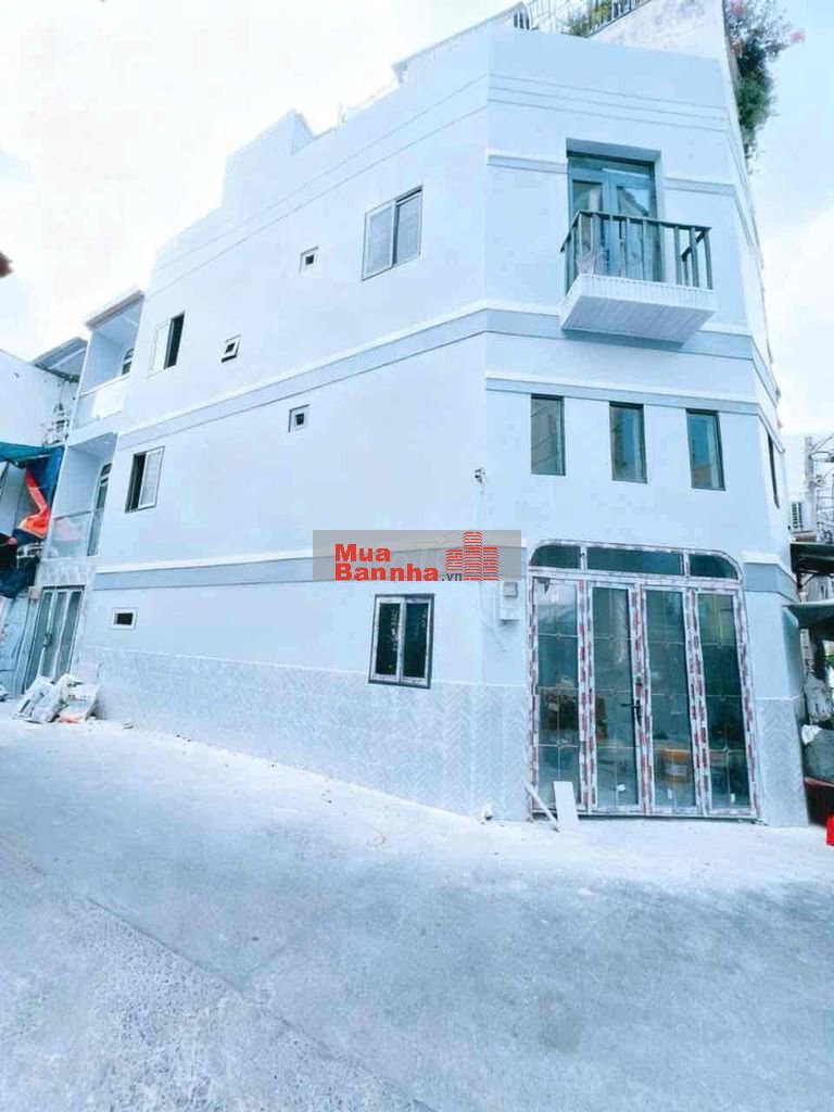 Căn góc 2 mt , Trước nhà 5m , 54.7m2 , 4 tấm , Q4.