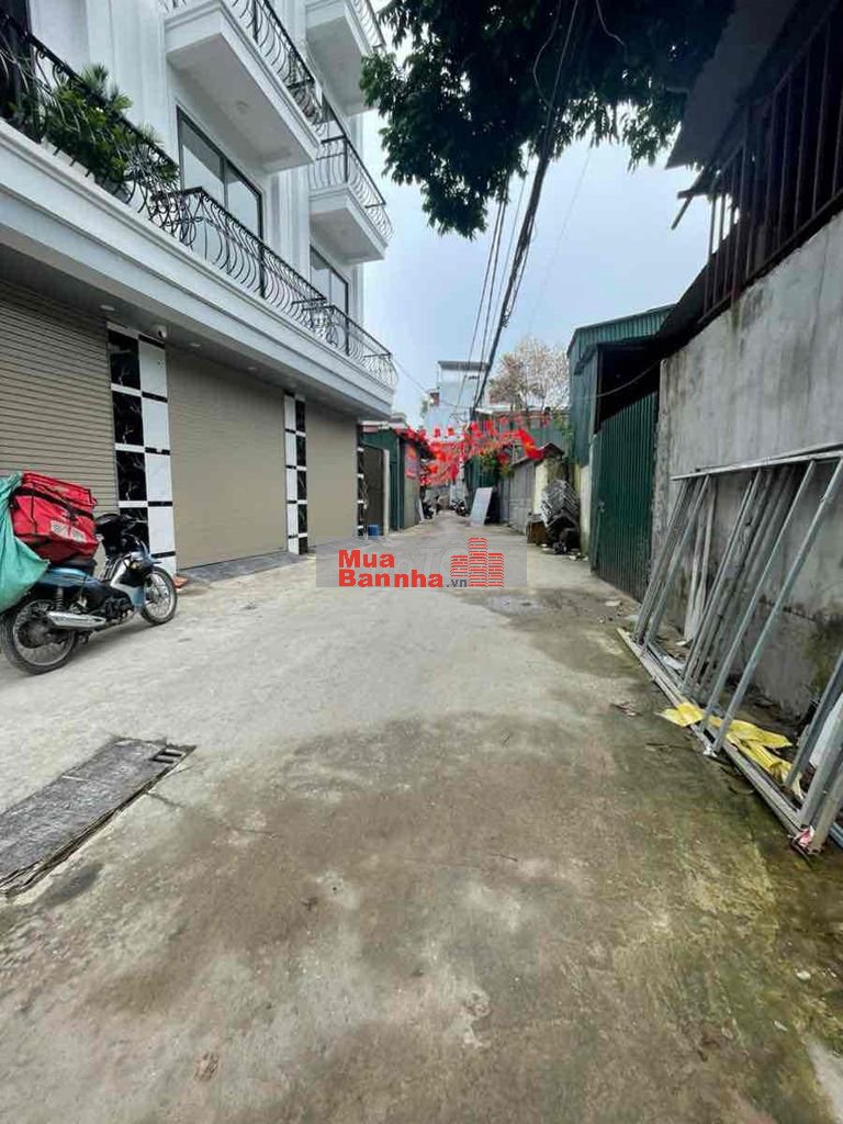 LÔGÓC ÔTÔ TRÁNH ĐỖ DỪNG KINH DOANH NHÀ MỚI HOÀNG MAI THANG MÁY Ở NGAY