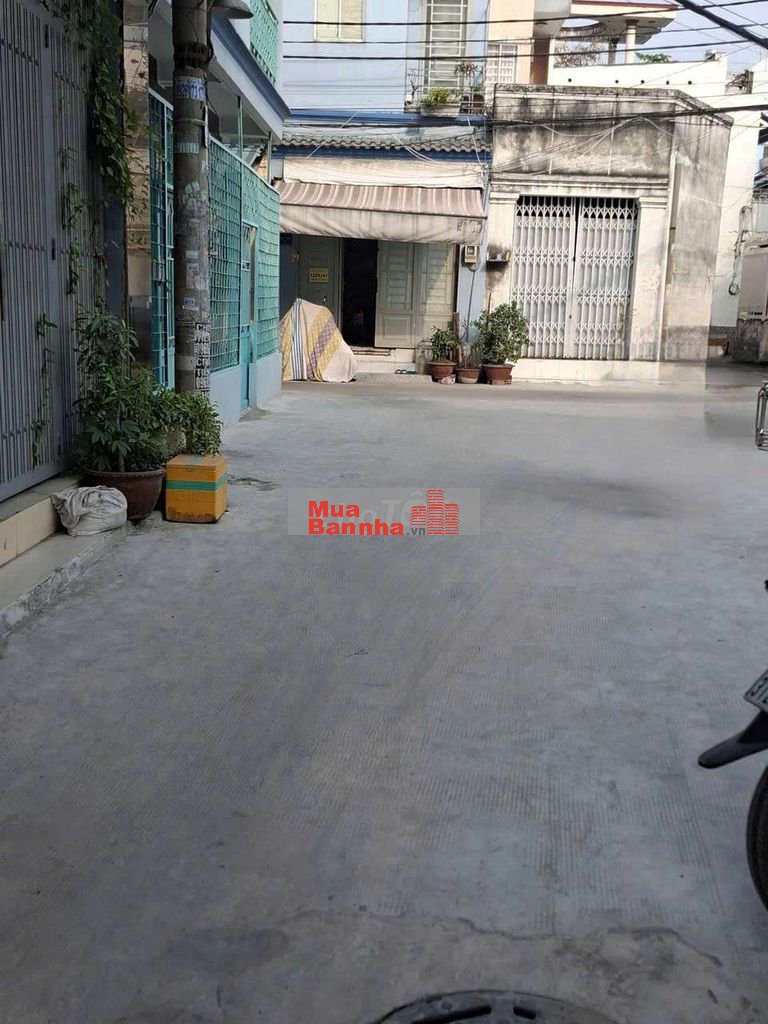 DT đẹp 4m × 12m. Gần HXH gần MT. Phạm Thế Hiển P5Q8