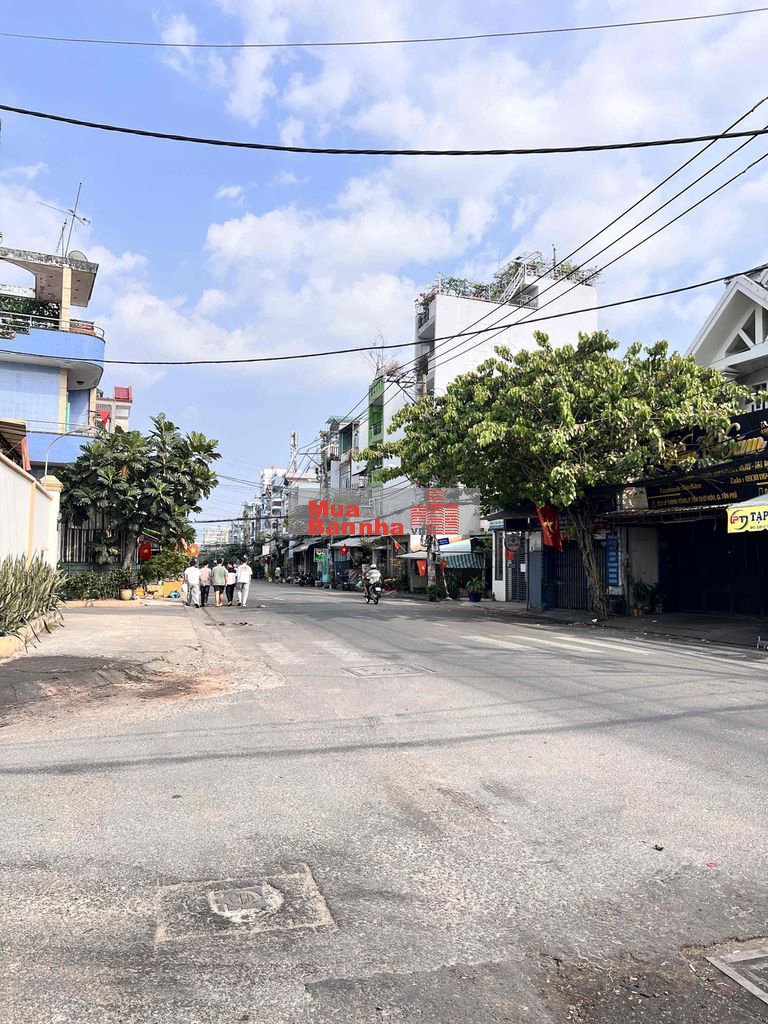 NHÀ SÁT MẶT TIỀN_HẺM XE HƠI_THÔNG TÔ HIỆU_HOÀN CÔNG ĐỦ_KHU DÂN CƯ VIP