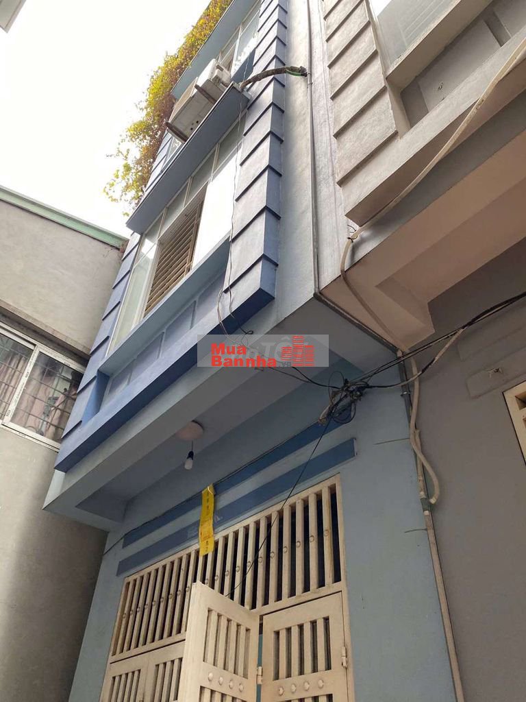 Cần bán nhà 3 tầng ngõ 94 Phố Thượng Thanh , Long Biên