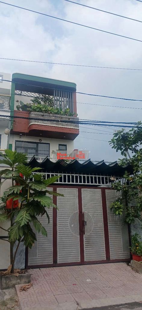 Nhà 2 Lầu mặt Tiền Đường 9 Long Phước. Quận 9