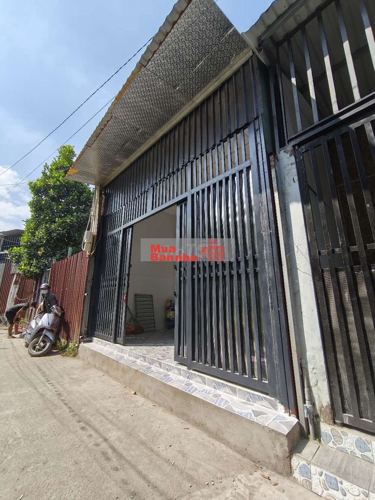 BÁN NHÀ CCVB 2TỶ3 HẺM 182 ĐƯỜNG 42