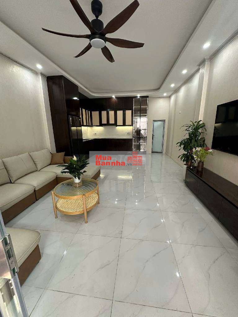 Bán liền kề Mậu Lương, giá 13.x Tỷ, nhà phân lô oto!