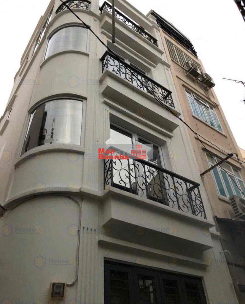 BÁN NHÀ ĐẸP QUẬN 1 NGAY CHỢ TÂN ĐỊNH