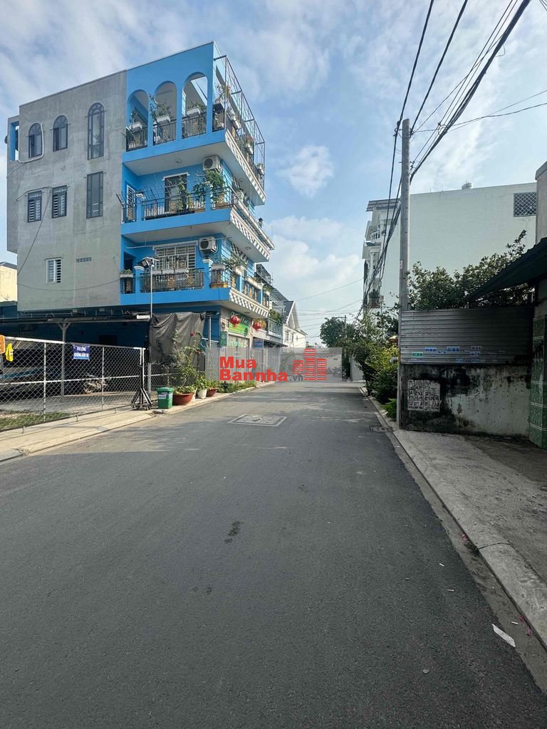 dãy trọ đường lâm thị hố phường tân chánh hiệp Q12 dt: 89m2