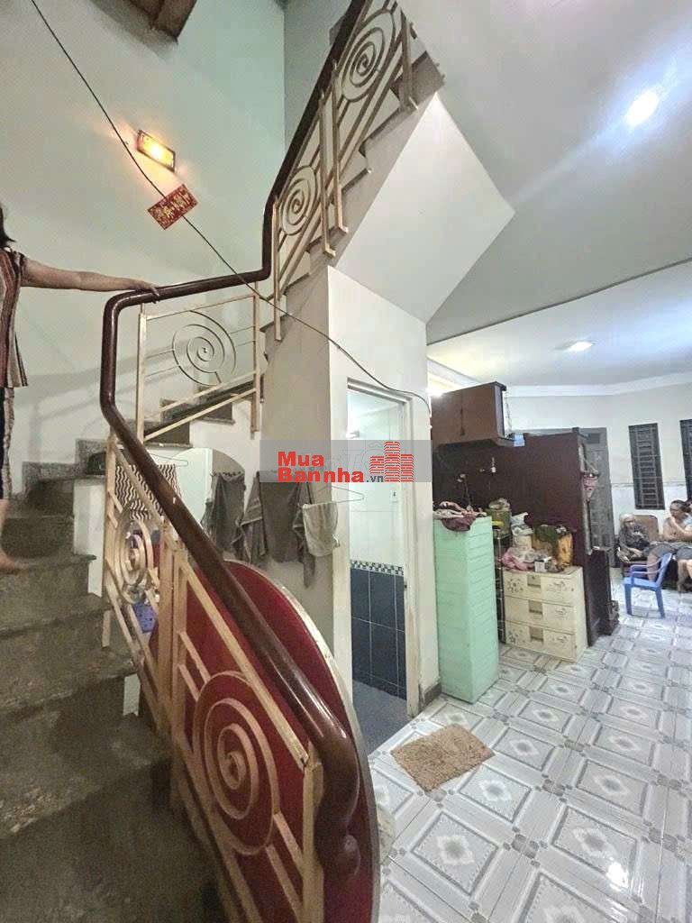 Nhà Tân Hòa Đông DT lớn 4mX18m Hẻm 3 gác thông. Chỉ 5.2 Tỷ còn T.L