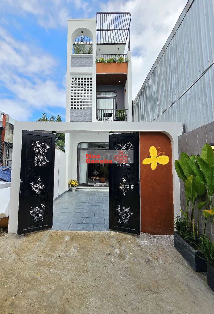 Siêu Phẩm 3 tầng 3 mê Kiệt 3m Tô Hiệu tp Đà Nẵng. 81m2. giá 5ty850tl